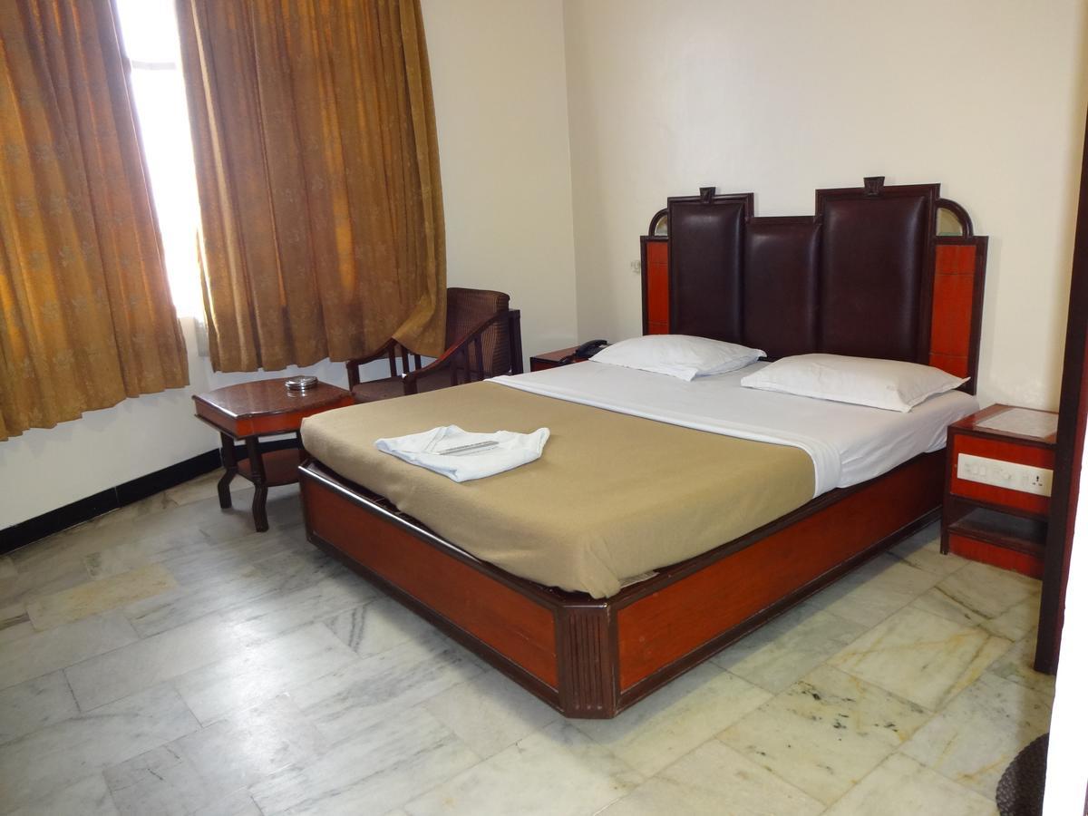 Hotel Naveen Coimbatore Ngoại thất bức ảnh